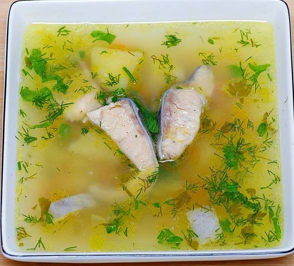Уха, сваренная дома